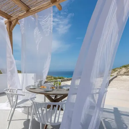 アパート Aeon Mytakas